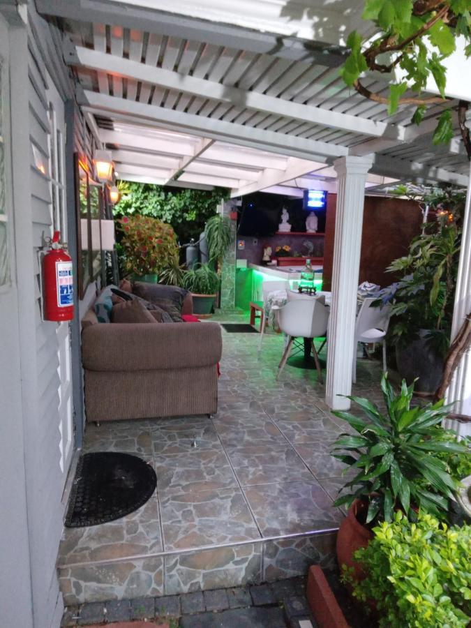 Mitchell'S Guesthouse Parow Exteriér fotografie